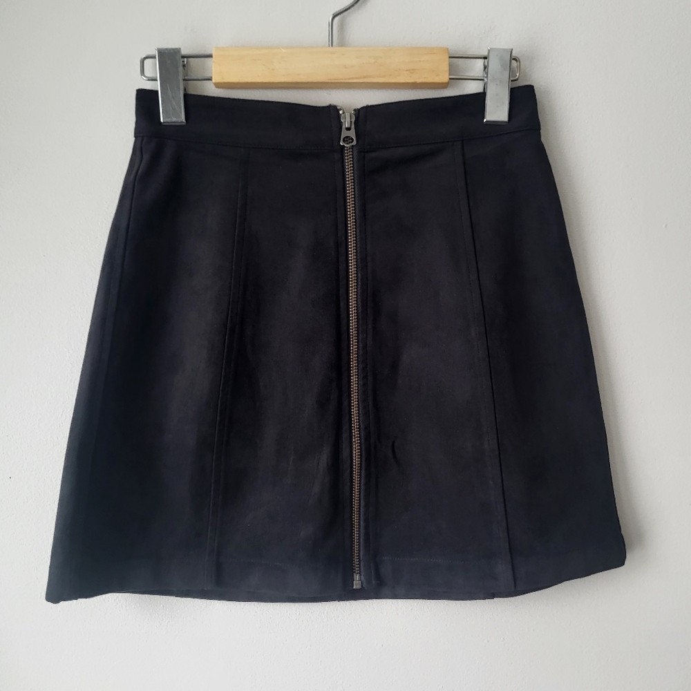 Aritzia Wilfred Free Mini Black Bikercore Goth Chic Skirt